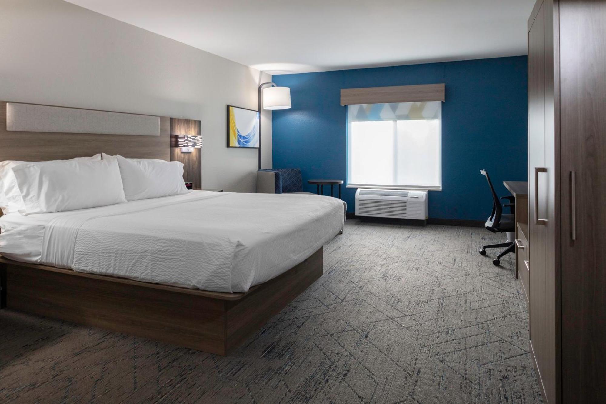 Holiday Inn Express & Suites Roanoke Rapids By Ihg Eksteriør billede