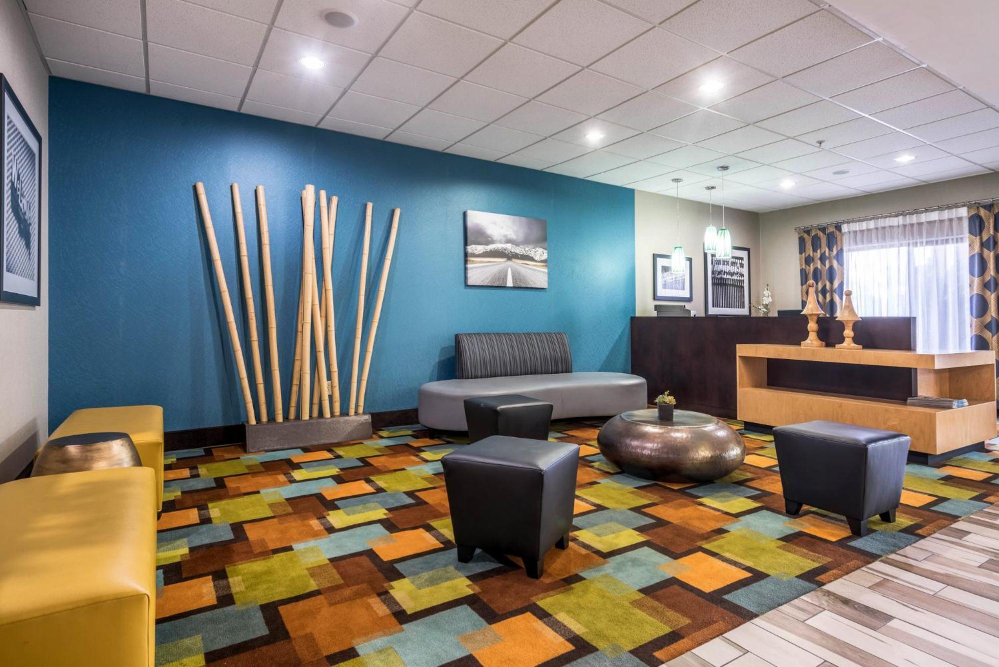 Holiday Inn Express & Suites Roanoke Rapids By Ihg Eksteriør billede