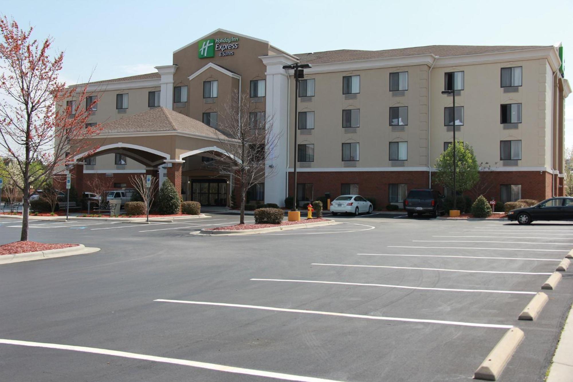 Holiday Inn Express & Suites Roanoke Rapids By Ihg Eksteriør billede